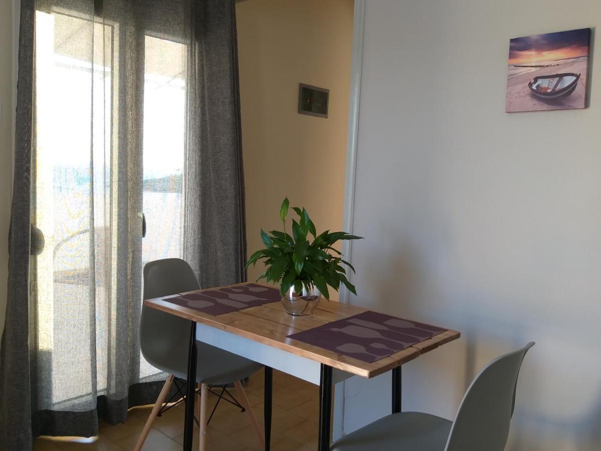 Ferienwohnung Meltemi Posidhonía Exterior foto