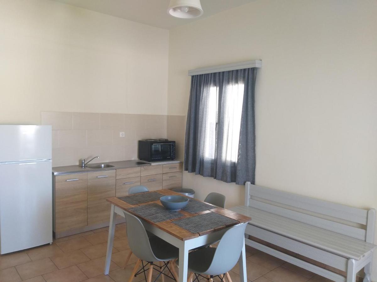 Ferienwohnung Meltemi Posidhonía Exterior foto